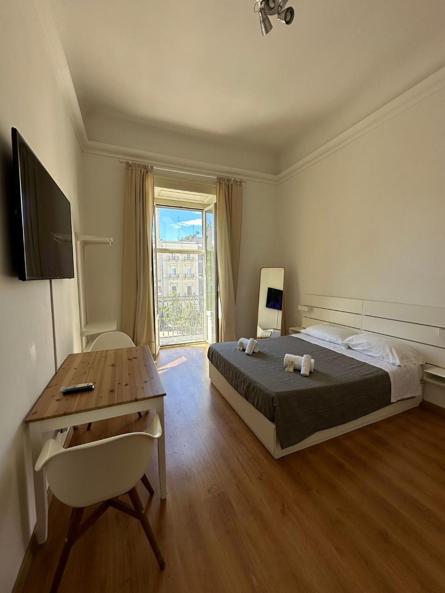 Apartamento Amica Taranto In Piazza Exterior foto